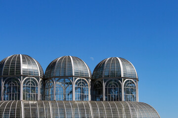 Fototapeta na wymiar the roof of the greenhouse