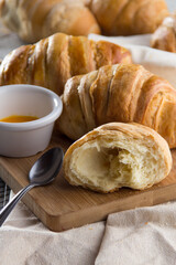 Colombian traditional milk breads with knife and jam