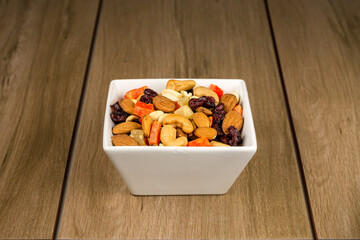 Mezcla de frutos secos (Arándanos, Nuez de la india, almendras, cacahuates, pepita de calabaza,...