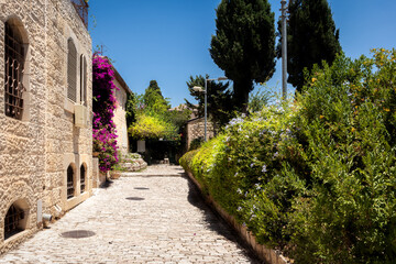 Fototapeta premium Yemin Moshe Lane in the Summer - Jerusalem