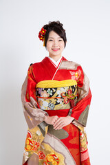 振袖（着物）を着る若い日本人女性