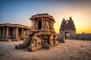 Fotobehang Oud gebouw Vijaya Vitthala Temple. Beautifully carved out of a monolith rock, Hampi, Karnataka, India
