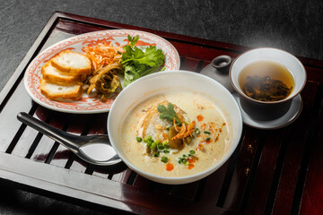 薬膳粥　Chinese medicinal food Taiwanese porridge 