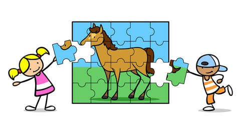 Kinder halten Puzzleteile für Pferd in der Hand