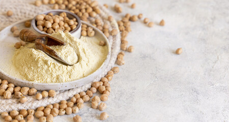 Plate of raw chickpea flour and beans