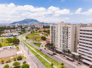 Fototapeta na wymiar Região comercial e residencial na cidade da Serra na região metropolitana de Vitória, Espírito Santo.