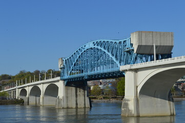 Obraz premium Bridge over the river