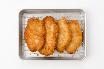 揚げたて豚カツ