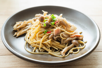 きのこの和風パスタ　