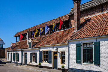 >>>>HISTRORICAL CITY GATE <<< Historische huizen aan de Schapenhoek in Harderwijk