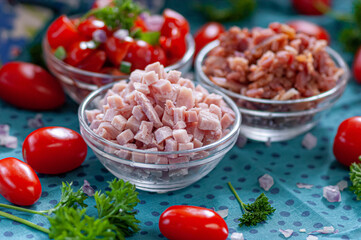 topping bacon ham