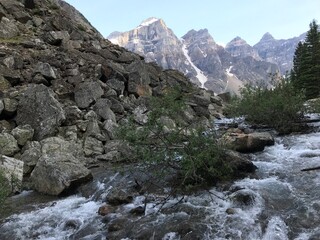 Scenic view of beautiful Lake Moraine