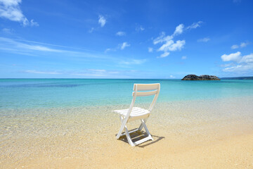 沖縄　美しい海の風景　バケーション
