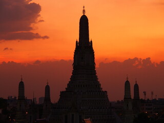 Wat Arun and sunset