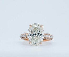 Its luxury jewelry, natural diamond.