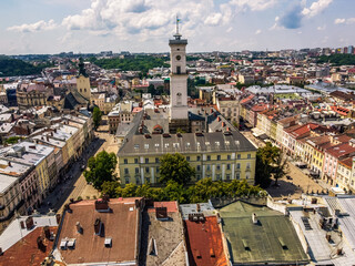 Fototapeta na wymiar Lviv city hall in Ukraine. Downtown.