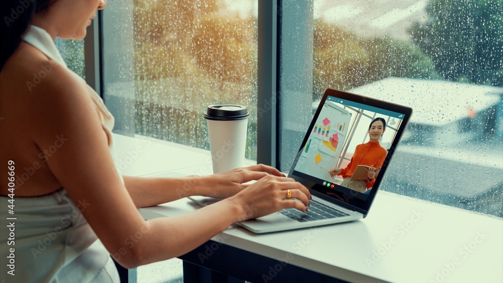Poster e-learning and online business presentation meeting concept. digital training course for people to d