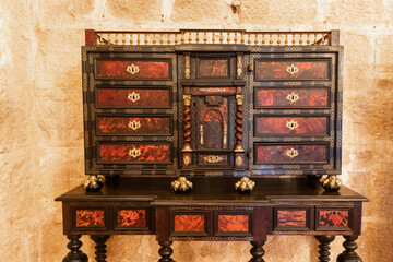 Wooden Cabinet furniture of Spanish origin named Bargueño, manufactured between the 16th and 18th centuries, for writing or filing papers