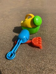 Fototapeta na wymiar toys on the beach