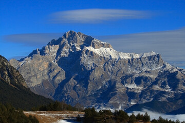 Obraz na płótnie Canvas Caucasus, Ossetia. Alagir gorge. View of the Kariu peak from the southwest. 