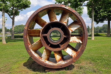 rostiger Schiffsantrieb