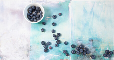 Composition with fresh blueberries