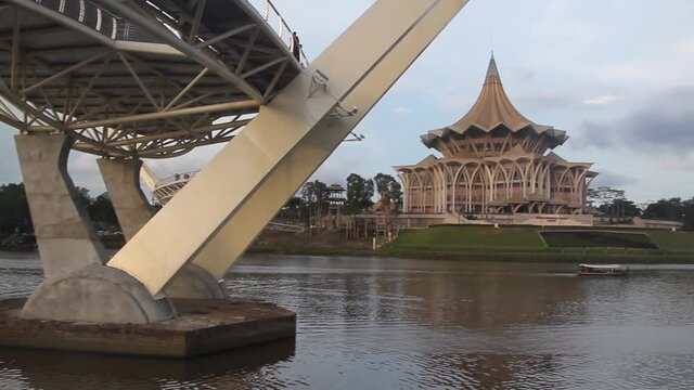 Darul Hana Bridge and Sarawak State Legislative Assembly Building