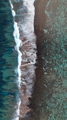 Vue drone - Lagon - Océan 