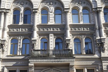 details of the facade of the building, the old town, the history of architecture