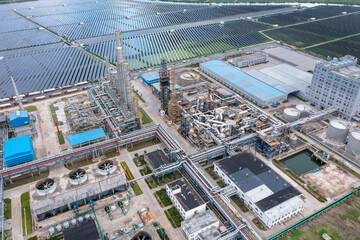 Obraz premium chemical plant in city