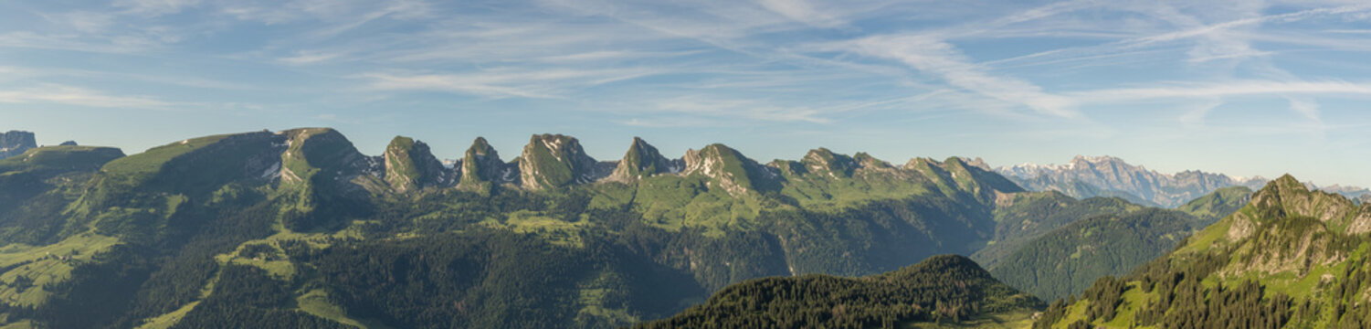 Wandern auf die L&uuml;tispitz im Alpstein Schweiz