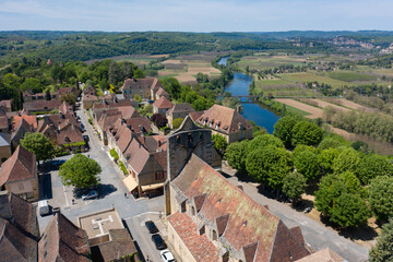 Vue a&eacute;rienne de la bastide de Domme
