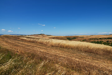 Fototapeta premium Volterra conserva un centro storico di origine etrusca, con rovine romane ed edifici medievali. Celebre per l'estrazione e la lavorazione dell'alabastro.