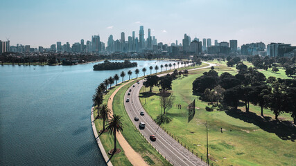 Road next to the lake, Albert Park