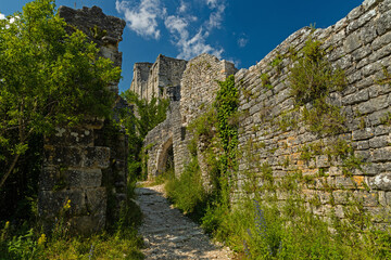 Fototapeta na wymiar ghost town Dvigrad ruins in Croatia