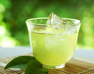 冷茶　　夏イメージ