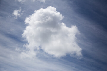 Nube en el cielo
