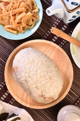Taiwanese Sticky Rice Roll                                                       