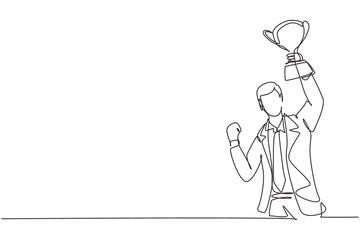 Single continuous line drawing young businessman holding golden trophy in one hand. Symbol of achievement and successful business performance. Dynamic one line draw graphic design vector illustration - obrazy, fototapety, plakaty