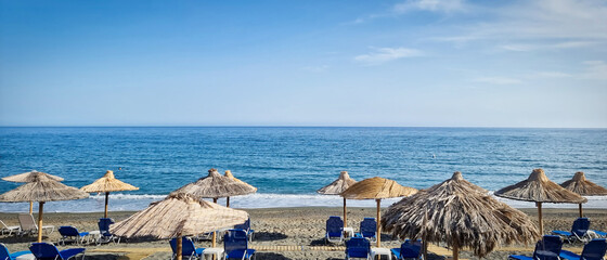 PLAŻA NAD MORZEM ŚRÓDZIEMNYM. WYSPA KRETA, GRECJA © michalsen