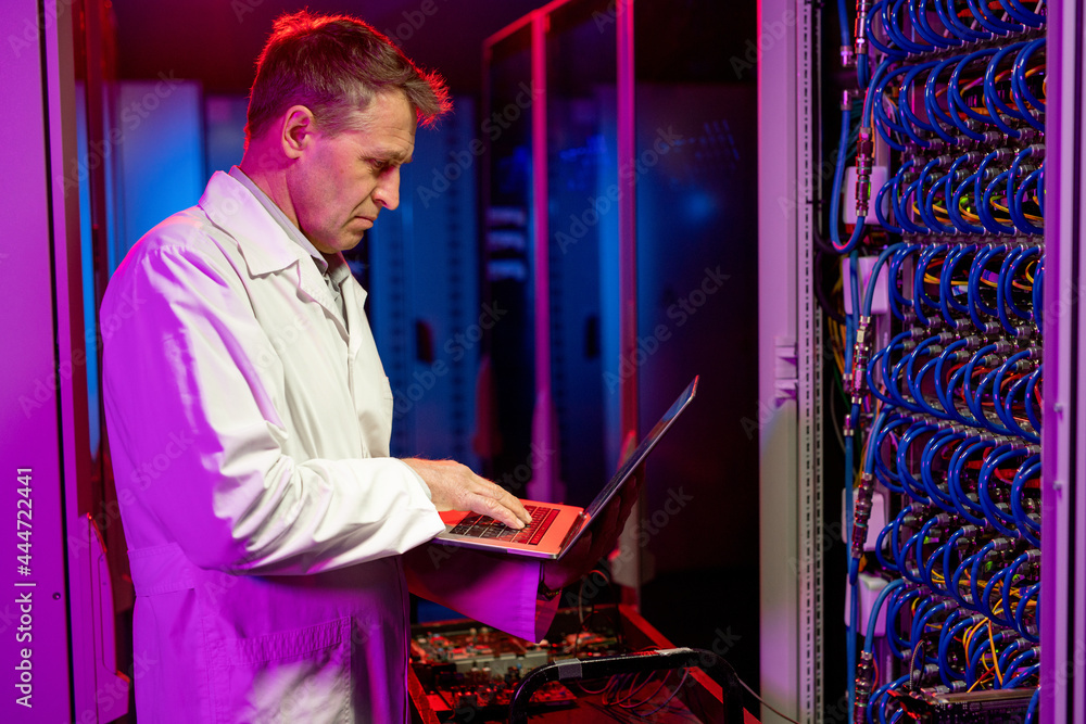 Aufkleber IT Engineer Troubleshooting Server Problem