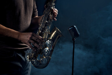 jazz music movement saxophonist