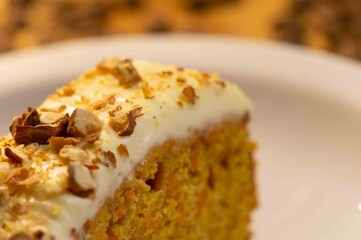 Torta de naranja para comer con café y capuchino. Ideal para el desayuno y merienda. 