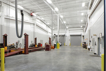 Empty car mechanic garage