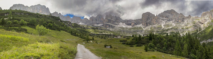 Vista sulle Dolomiti di Brenta
