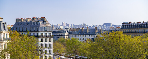 Paris, beautiful building place de la Bastille - obrazy, fototapety, plakaty