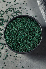 Obraz na płótnie Canvas Raw Green Organic Spirulina