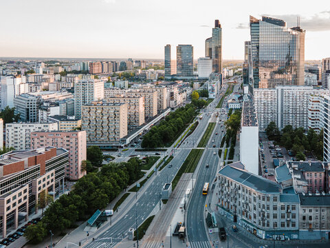 Warszawa - Ulica Prosta / widok na Rondo Daszyńskiego