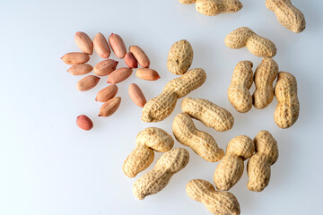 peeled peanuts and inshell peanuts