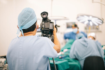 Camarógrafo en cirugía médica